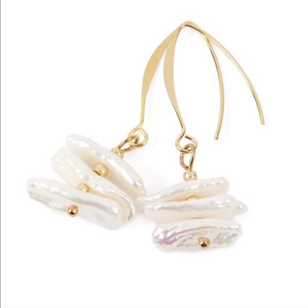 Freshwater Pearl Earrings